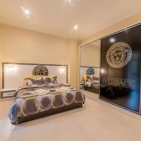 Penthouse Oasis * Athens